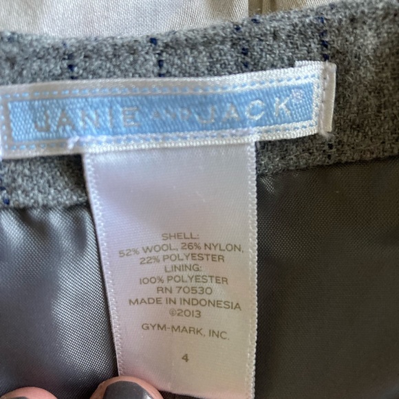 Boys Janie and Jack gray vest - Picture 4 of 5